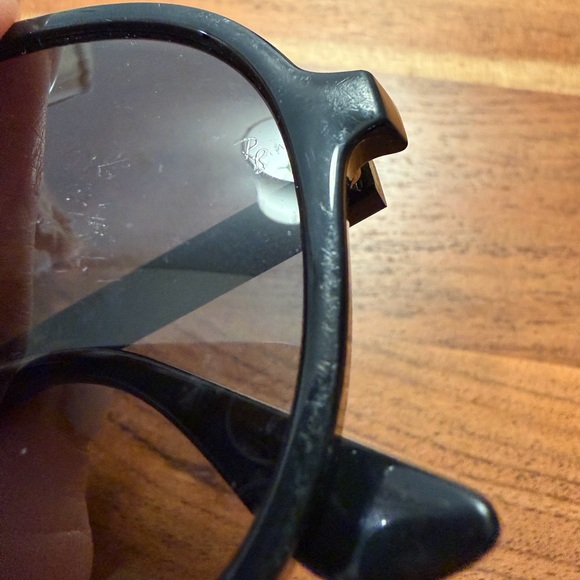 Ray-Ban Dark Frame Aviator Sunglasses Ray-Ban RB4376 aviator pilot sunglasses - Picture 2 of 7